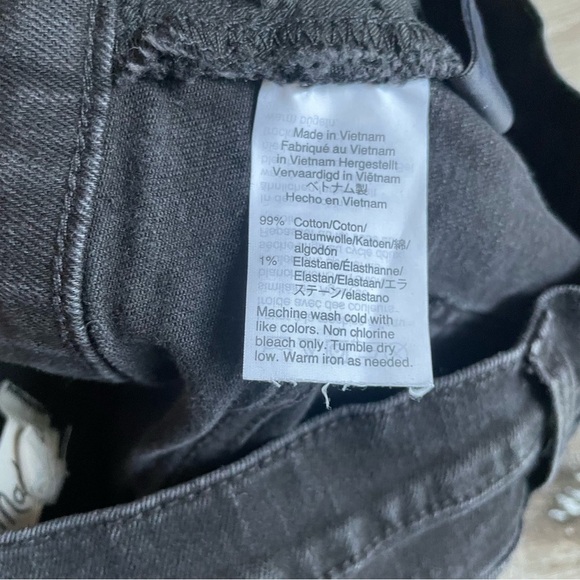 Madewell Exposed button frayed Jean Shorts Size 29 Vintage Black - Picture 6 of 7